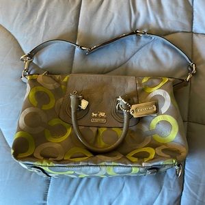 Coach shoulder bag